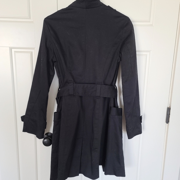 2/28 GUESS TRENCH - Picture 3 of 7